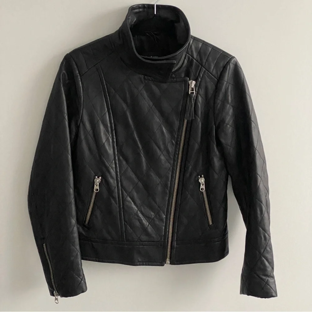 ⭐️HOST PICK⭐️ Mackage Leather Jacket - Picture 4 of 16